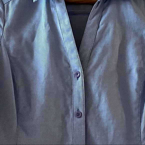 Ann Taylor Petite Button Down - Picture 3 of 5